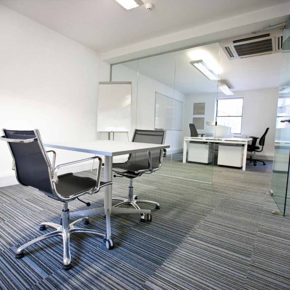 carpet-installed-in-office-bypos-contract-flooring grey-carpet-installed-in-office-space-pos-contract-flooring