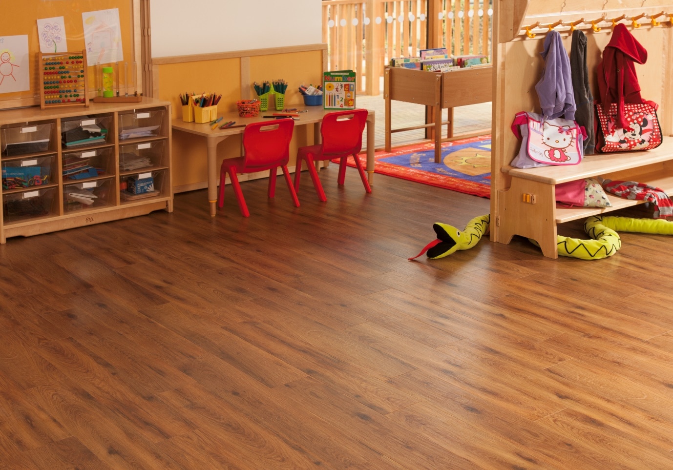 education-flooring-by-pos-contract-flooring Flooring in an education setting supplied by POS Contract Flooring